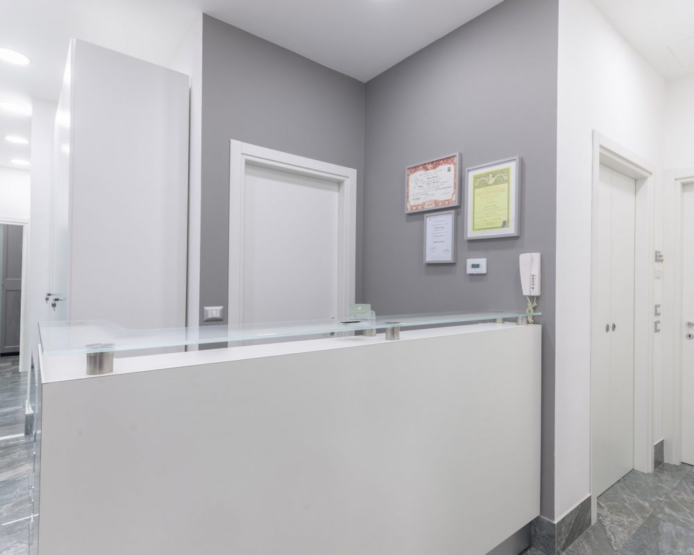 amari-studio-dentistico-006